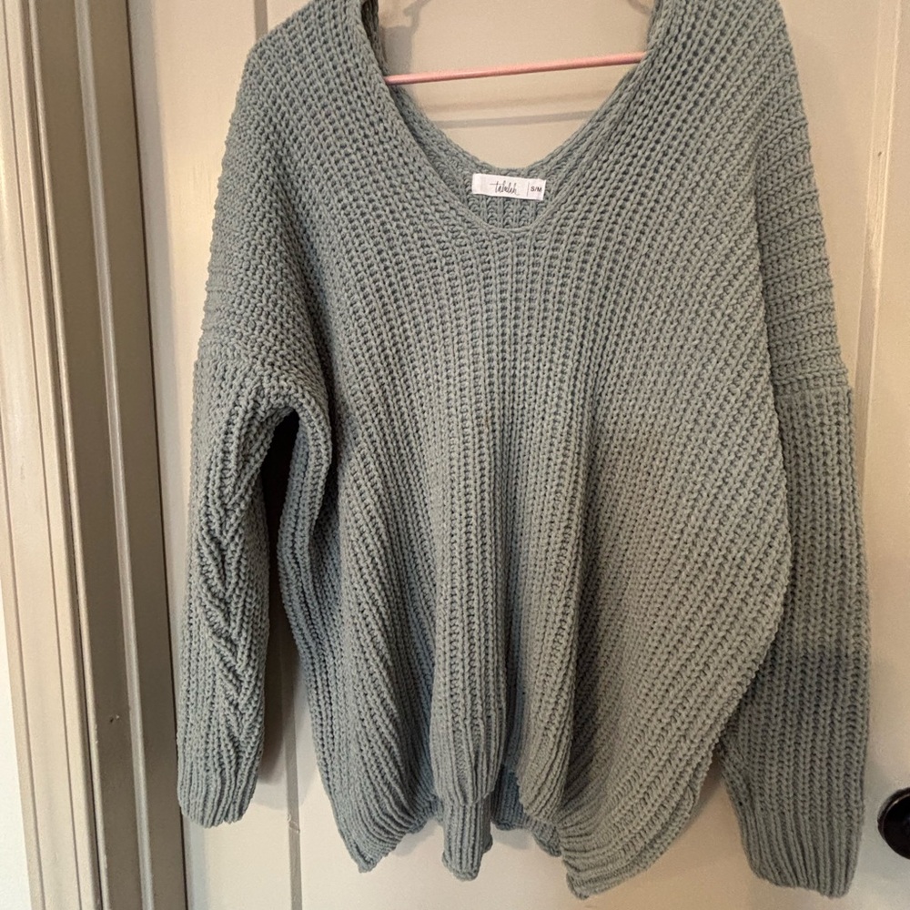 TALULAH Women's V-Neck Sweater - Soft Gray